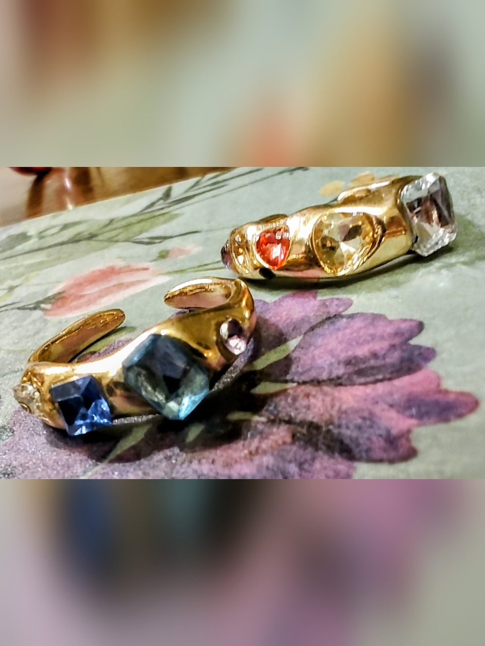 5 NWOT Mystery Metal Costume Bling Rings - Picture 3 of 17